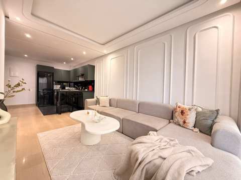 Rosewood 17 2