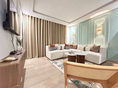 Rosewood 25 3