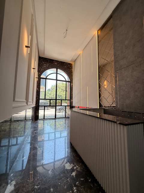 Signature Living 21 - 2BR 5