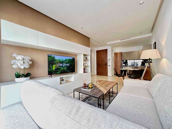 SIGNATURE LIVING 26